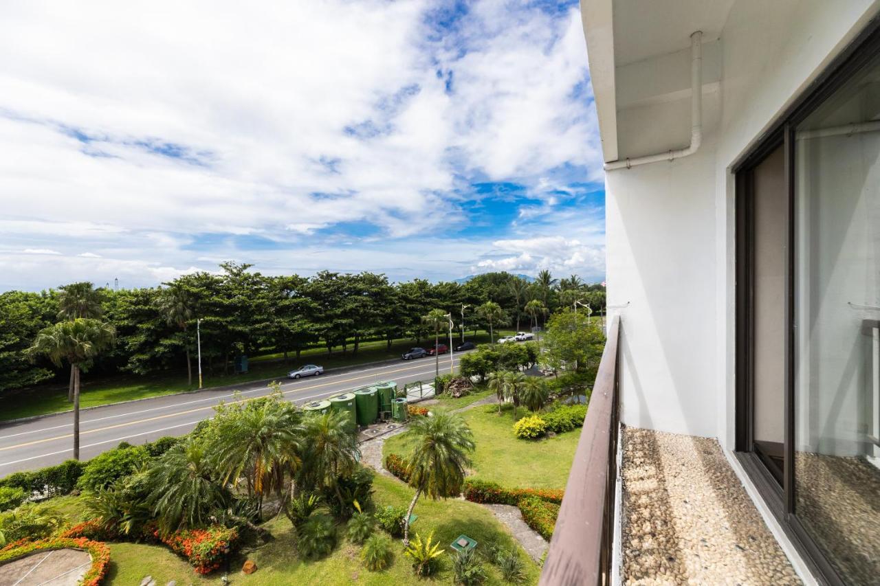 Dongxu Resort Hotel Città di Hualien Esterno foto