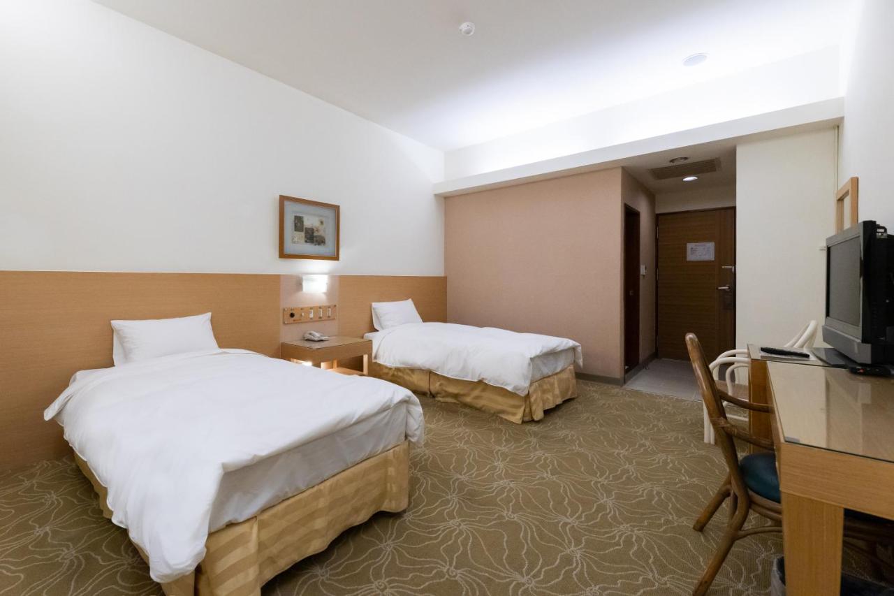 Dongxu Resort Hotel Città di Hualien Esterno foto